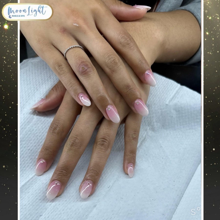 trendy nails april 2026 (1)